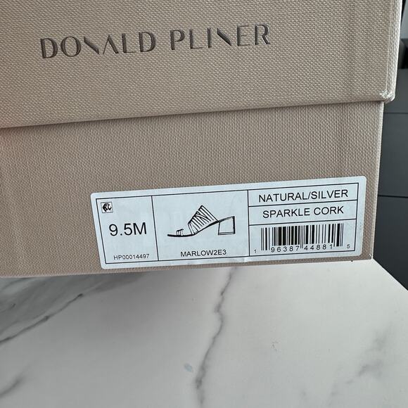 Donald Pliner Women's Strappy Slip On High Heel Sandals Size 9.5 M (MSRP $198) - Picture 7 of 7